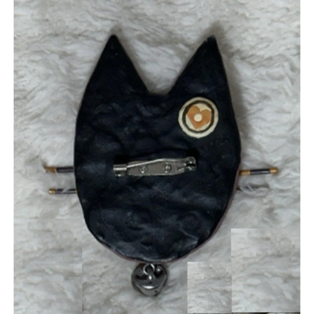 N/A vintage black